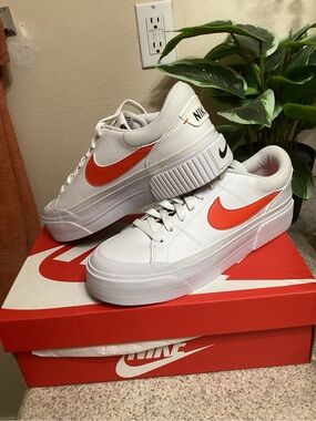 Nike women’s court legacy lift shoes.